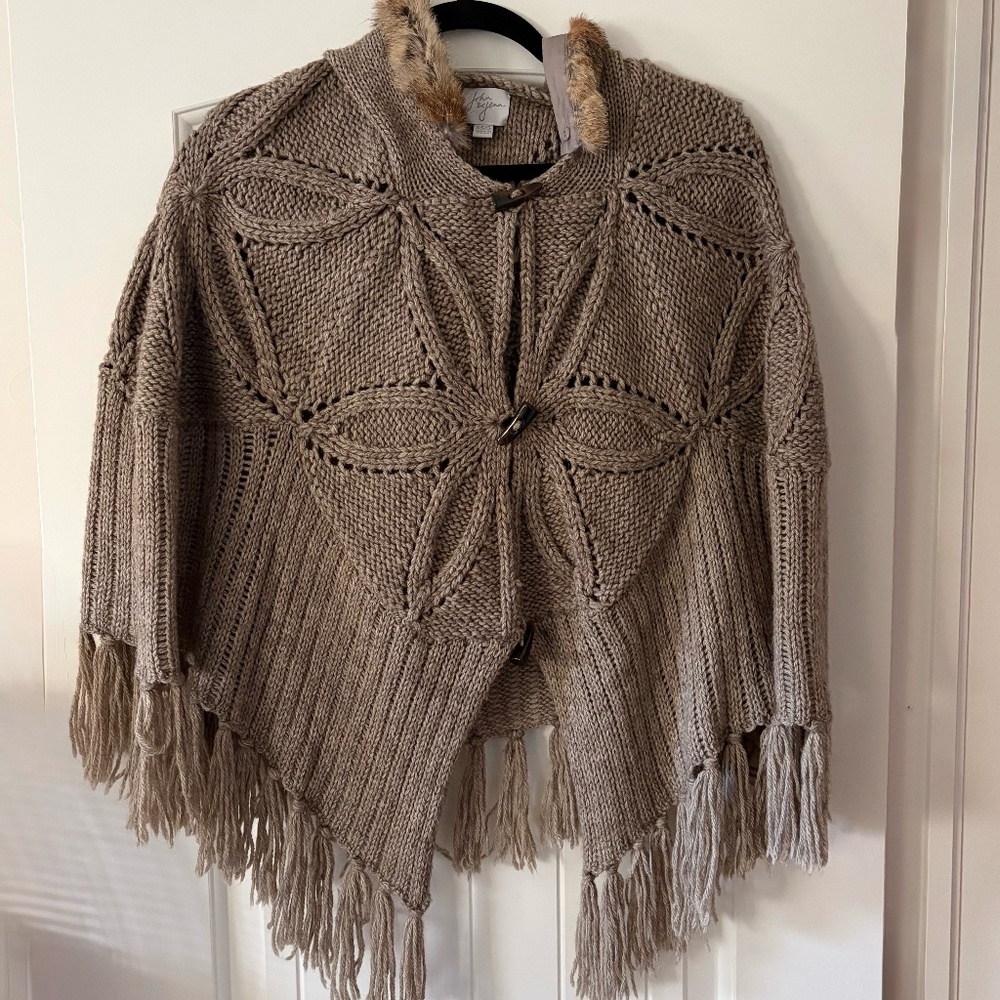 John & John Hooded Sweater Poncho/Cape (Taupe)